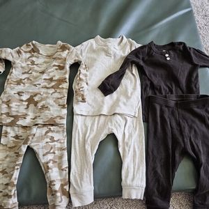 Baby Gap Organic Boys Pajama Set 12-18 months